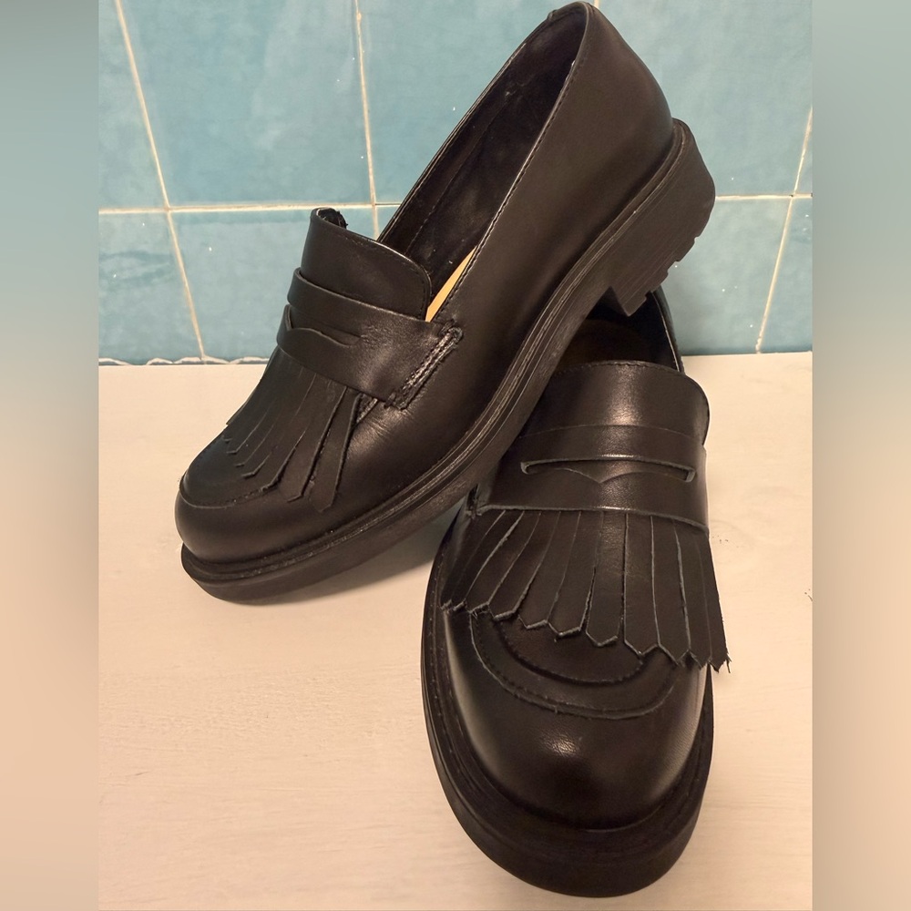 Black Leather Fringe Loafers